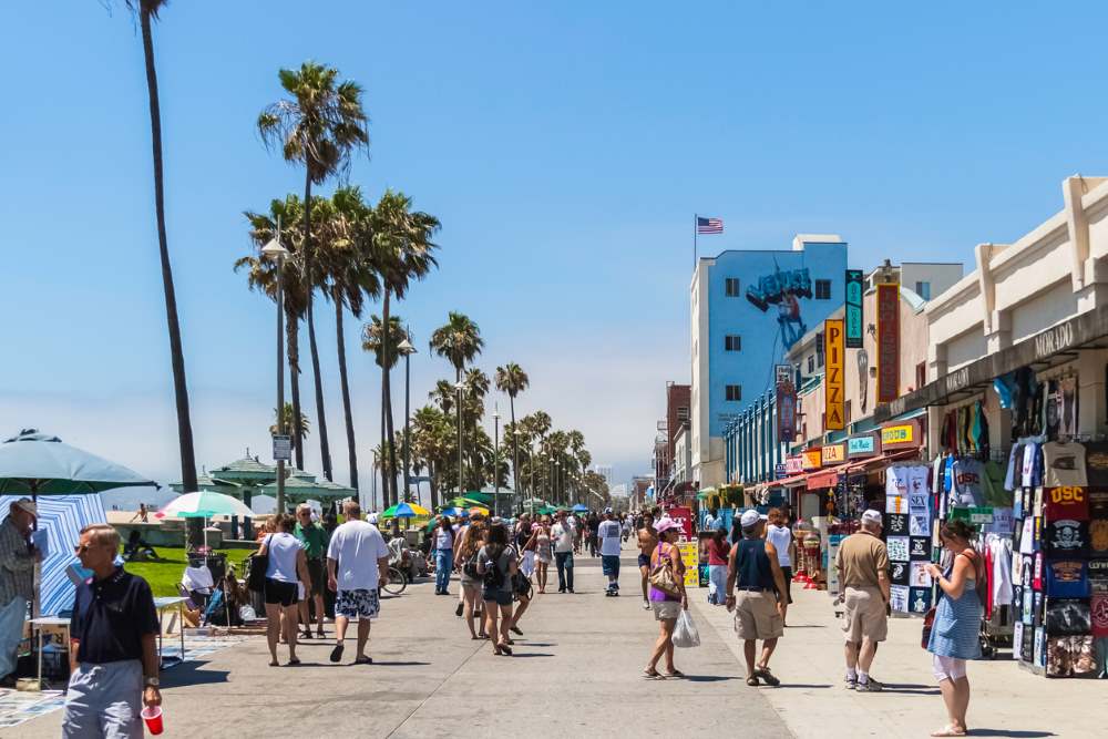 los-angeles-beach-side-vendors
